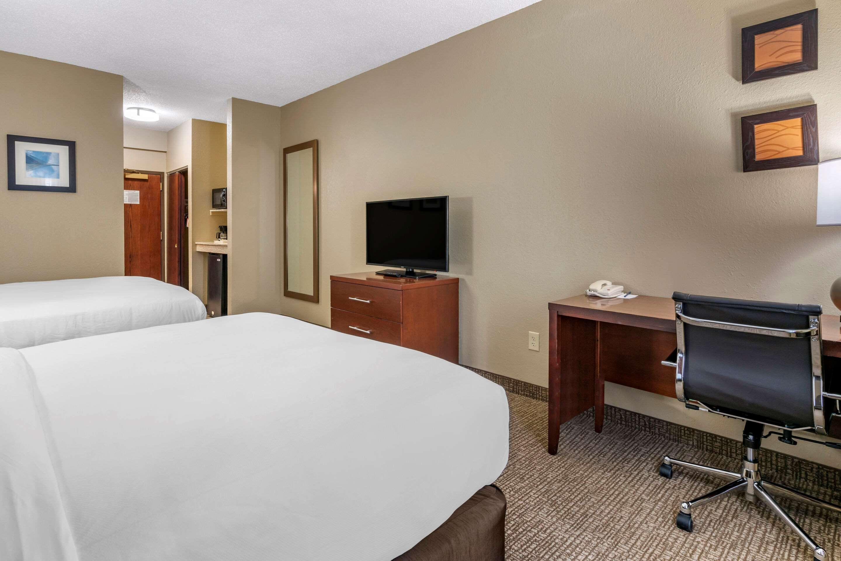 Comfort Inn & Suites St Louis-O'Fallon Buitenkant foto