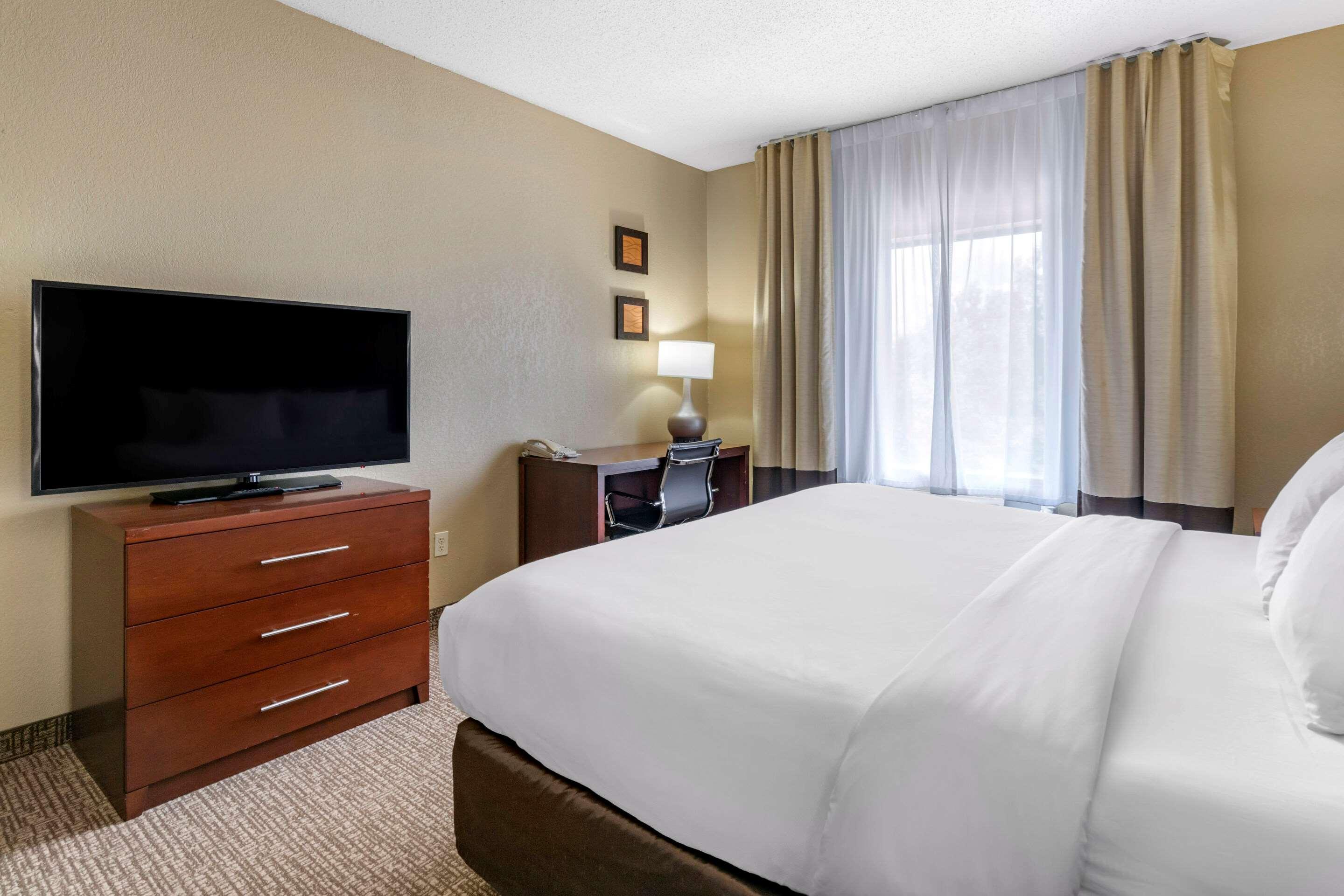 Comfort Inn & Suites St Louis-O'Fallon Buitenkant foto