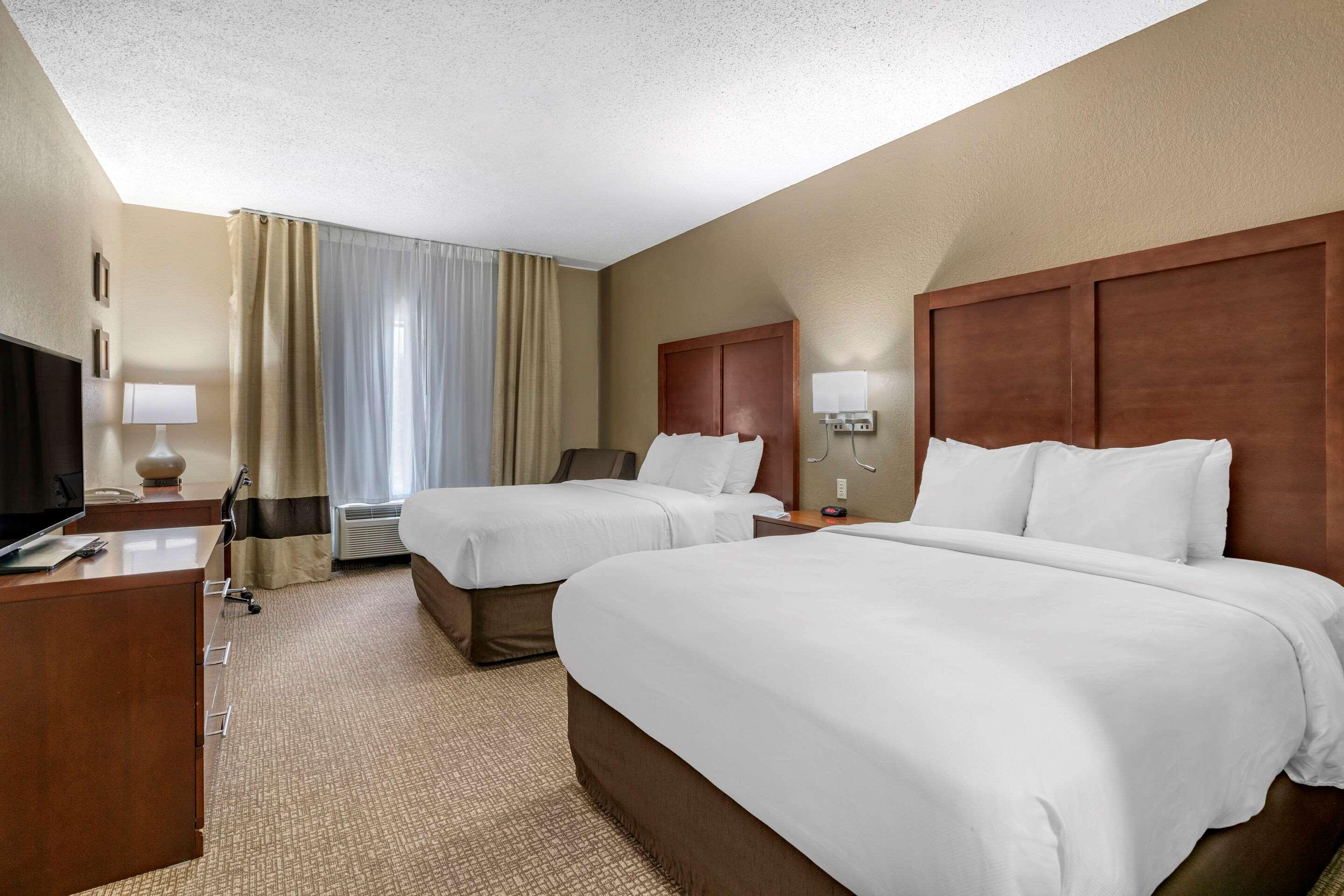 Comfort Inn & Suites St Louis-O'Fallon Buitenkant foto