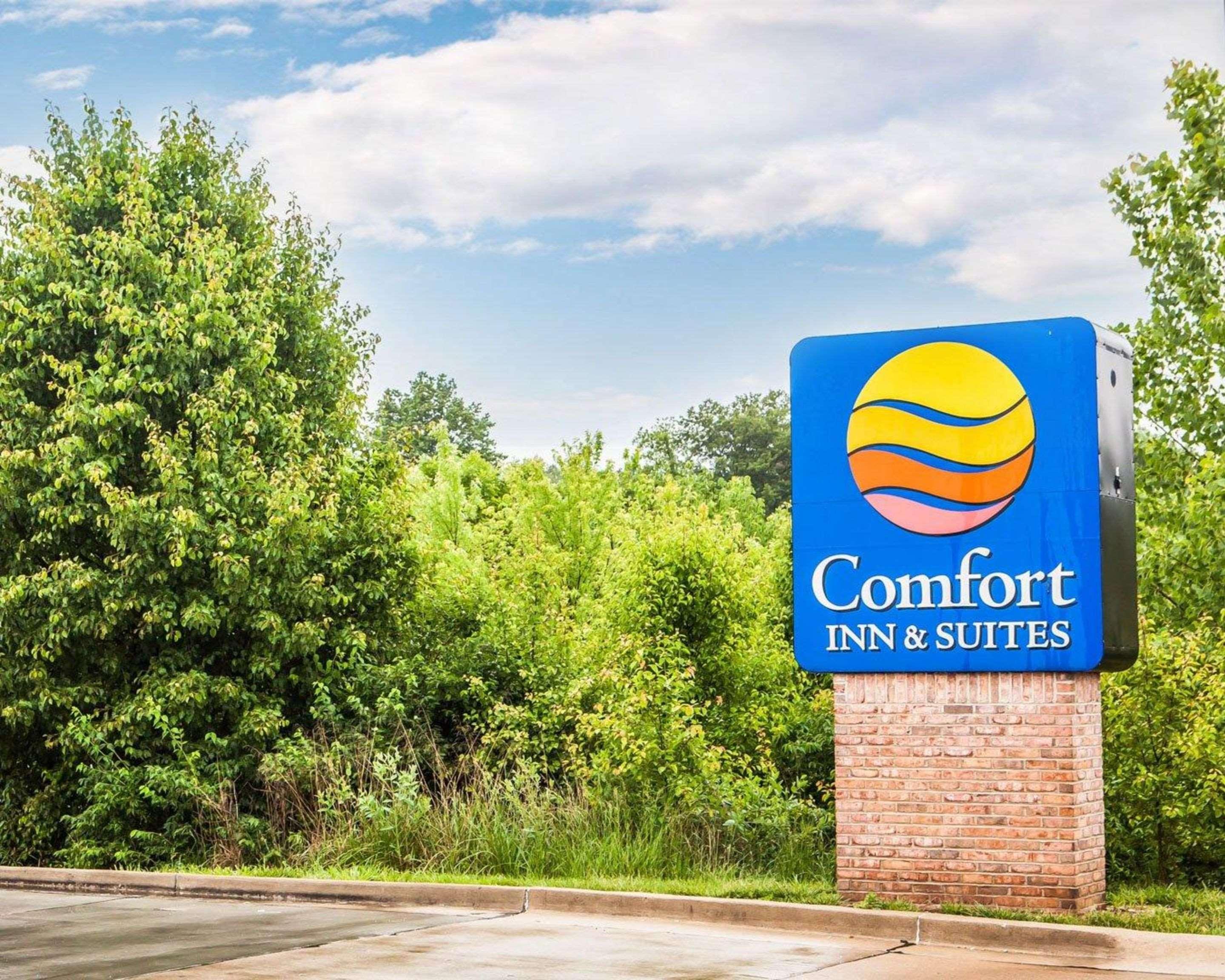 Comfort Inn & Suites St Louis-O'Fallon Buitenkant foto