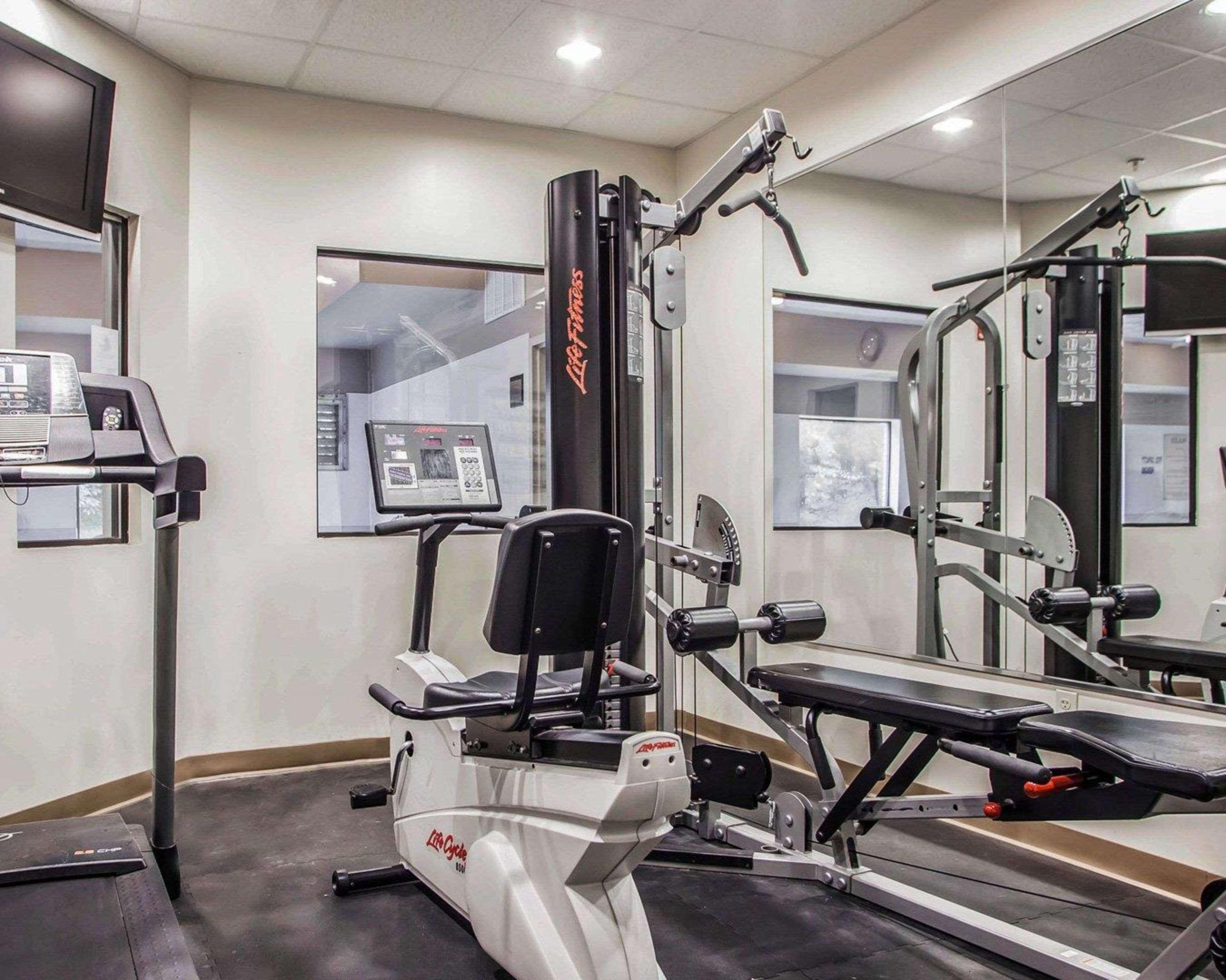 Comfort Inn & Suites St Louis-O'Fallon Buitenkant foto