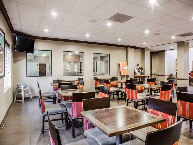 Comfort Inn & Suites St Louis-O'Fallon Buitenkant foto